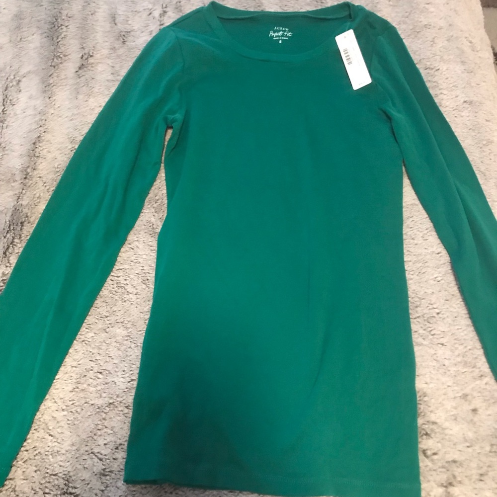 Kelly green long sleeve